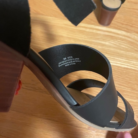 Block heels - Picture 7 of 7